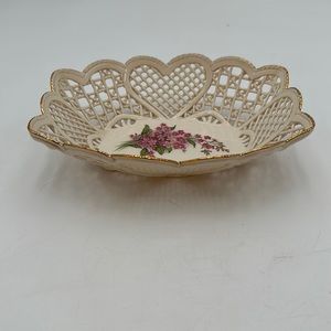 Beautiful Handmade Basket Weave Amadeus Porcelain Candy Dish Hungary Florals